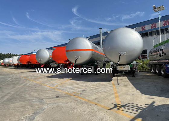 Q235 Tangki bahan bakar baja karbon Semi trailer dengan satu kompartemen untuk transportasi massal